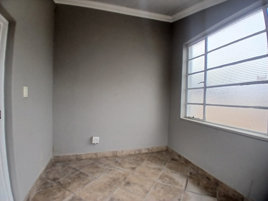 To Let commercial Property for Rent in Rustenburg Central North West
